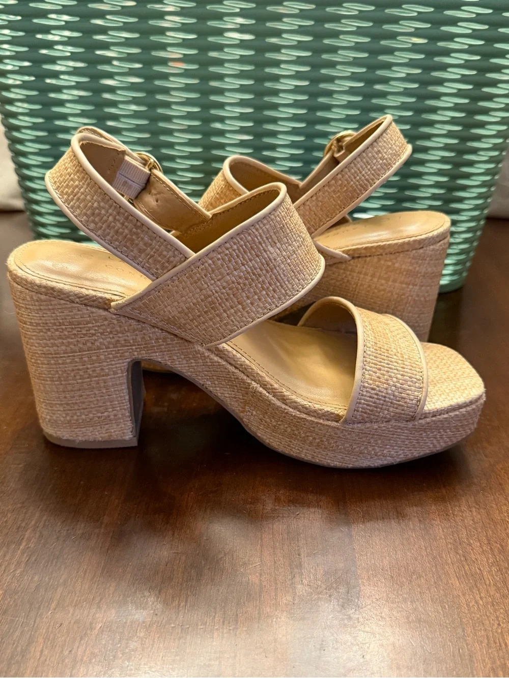 LC Lauren Conrad Jonina Women's Two Band Heeled Wedge Slingback Sandals SZ 6 M